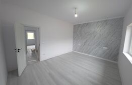 Casa cu 3 dormitoare, 109 mp, 500 mp teren, Sigmir