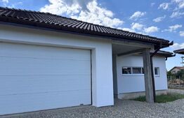 Casă superbă – 230 mp utili, 4 dormitoare, garaj