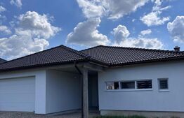 Casă superbă – 230 mp utili, 4 dormitoare, garaj