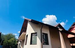 Casa cocheta, cu 4 camere, 130 mp - zona linistita 