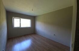 Casă cu priveliște superbă–5 camere, 125 mp utili, teren 10 ari- zona Unirea