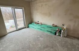 Casa de vanzare LAC UNIREA 600mp TEREN