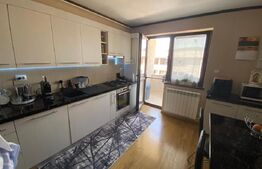 Apartament SUPERB 3 camere, 81 mp utili, garaj, 2 bai- zona Calea Moldovei