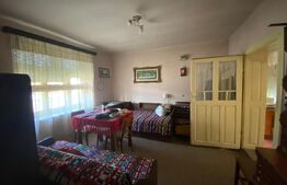 Casă cu teren 10 ari, 2 anexe și dublu front stradal – Beclean