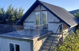 Casa de vanzare + teren 1000mp la doar 9 km de Bistrita. zona Crainimat