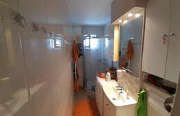 Apartament cu 2 camere, 52 mp, etaj 3, zona Decebal