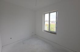 Duplex de vanzare, 110 mp, finisat, pe strada Aerodromului