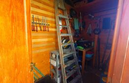 Teren intravilan 967 mp + cabana, zona Valea Sigmirului