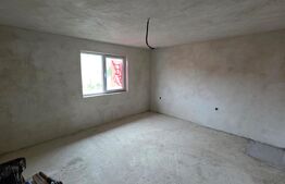 Casa pe un nivel, 80 mp, toate utilitatile, in Bistrita