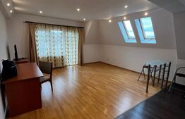 Apartament cu 3 camere, loc de parcare, zona Centura
