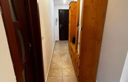 Apartament cu 3 camere, loc de parcare, zona Centura