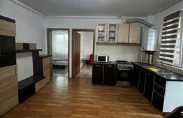 Apartament cu 3 camere, 65 mp, loc de prcare, zona Subcetate