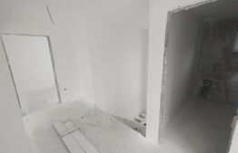 Casa 111 mp,pe 2 nivele cu 4 camere,570 mp teren,zona Valea Jelnei