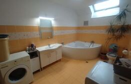 Casa 270 mp+teren 322 mp, 6 camere+cabinet stomatologic-zona Centrala 