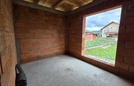  Casă  pe un nivel, 3 camere, 100 mp și teren generos de 500 mp - zona Unirea