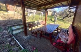 Teren 300 mp + Cabana,zona Livezile,Valea Lunga