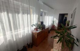 Casa cu 3 camere, 90 mp, zona Beclenut