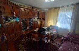 Casa cu 3 camere, 90 mp, zona Beclenut