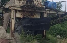 Balastiera functionala,utilaje,hala,6 hectare de teren,zona Mocod