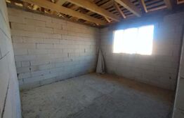 Casa cu 4 camere, 153 mp utili, teren 1000 mp extravilan, utilitati, zona Jelna