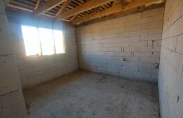 Casa cu 4 camere, 153 mp utili, teren 1000 mp extravilan, utilitati, zona Jelna