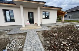 Casa individuala cu 5 ari teren, semifinisata, zona Aerodrom Unirea