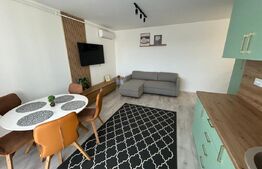 Închiriez apartament 3 camere, finisat și utilat, în zona centrală