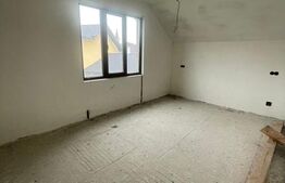 Casă cu etaj și curte spațioasă în Cepari, la doar 15 km de Bistrița