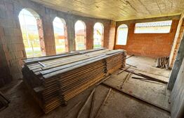 VAND CASA SI TEREN IN ARCALIA, CU TOATE UTILITATILE SI 19 ARI DE TEREN 