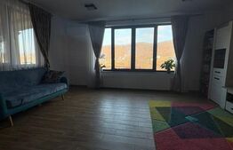 Casa de vanzare, 3 camere, 90 mp, zona Ghinzii