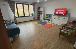 Casa de vanzare, 3 camere, 90 mp, zona Ghinzii