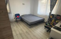 Casa de vanzare, 3 camere, 90 mp, zona Ghinzii