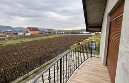 Casă de vânzare Strada Slătiniței -unirea -