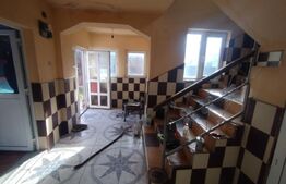 Casa cu 6 camere pe 2 nivele cu 150 mp utili si 1000 mp de teren,oras Nasaud