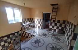 Casa cu 6 camere pe 2 nivele cu 150 mp utili si 1000 mp de teren,oras Nasaud