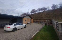 Casa pe 2 nivele, cu 5 camere si 140 mp + teren 850 mp oras, Beclean-Romfulda