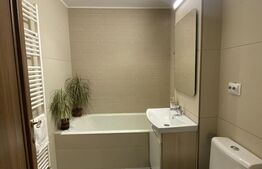 Apartament decomandat, 3 camere, etaj 1, lângă Spitalul Județean – mobilat