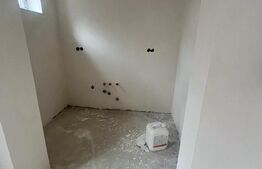 Apartament 3 camere, semifinisat, zona Piata Decebal