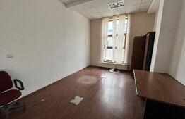 Birou 35 mp cu parcare si spatii comune, zona de Centura