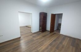 Spatiu 2 camere de inchiriat,42mp,parter,central,oras Nasaud