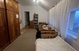 Casa pe 2 nivele, aproape de natura, pe 7.5 ar