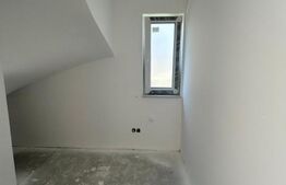 Casa cu 4 camere, 118 mp, zona Podul Jelnei