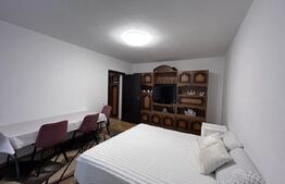 Apartament de vanzare, 2 camere, 53 mp, zona Subcetate