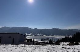 Teren de vânzare la Colibița – cu vedere panoramică spre lac și POTENȚIAL TURIST