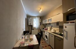 Apartament 2 dormitoare, etaj 1,  Decebal, loc de parcare