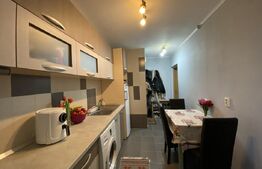 Apartament 2 dormitoare, etaj 1,  Decebal, loc de parcare