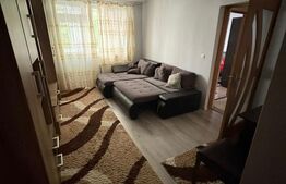 Apartament 2 dormitoare, etaj 1,  Decebal, loc de parcare