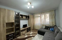 Apartament 2 dormitoare, etaj 1,  Decebal, loc de parcare