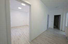 Apartament  77 mp utili – locuință, cabinet, spatiu comercial