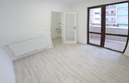 Apartament  77 mp utili – locuință, cabinet, spatiu comercial